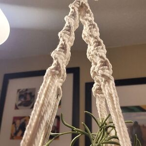 Macrame Plant Hanger ( Dove )